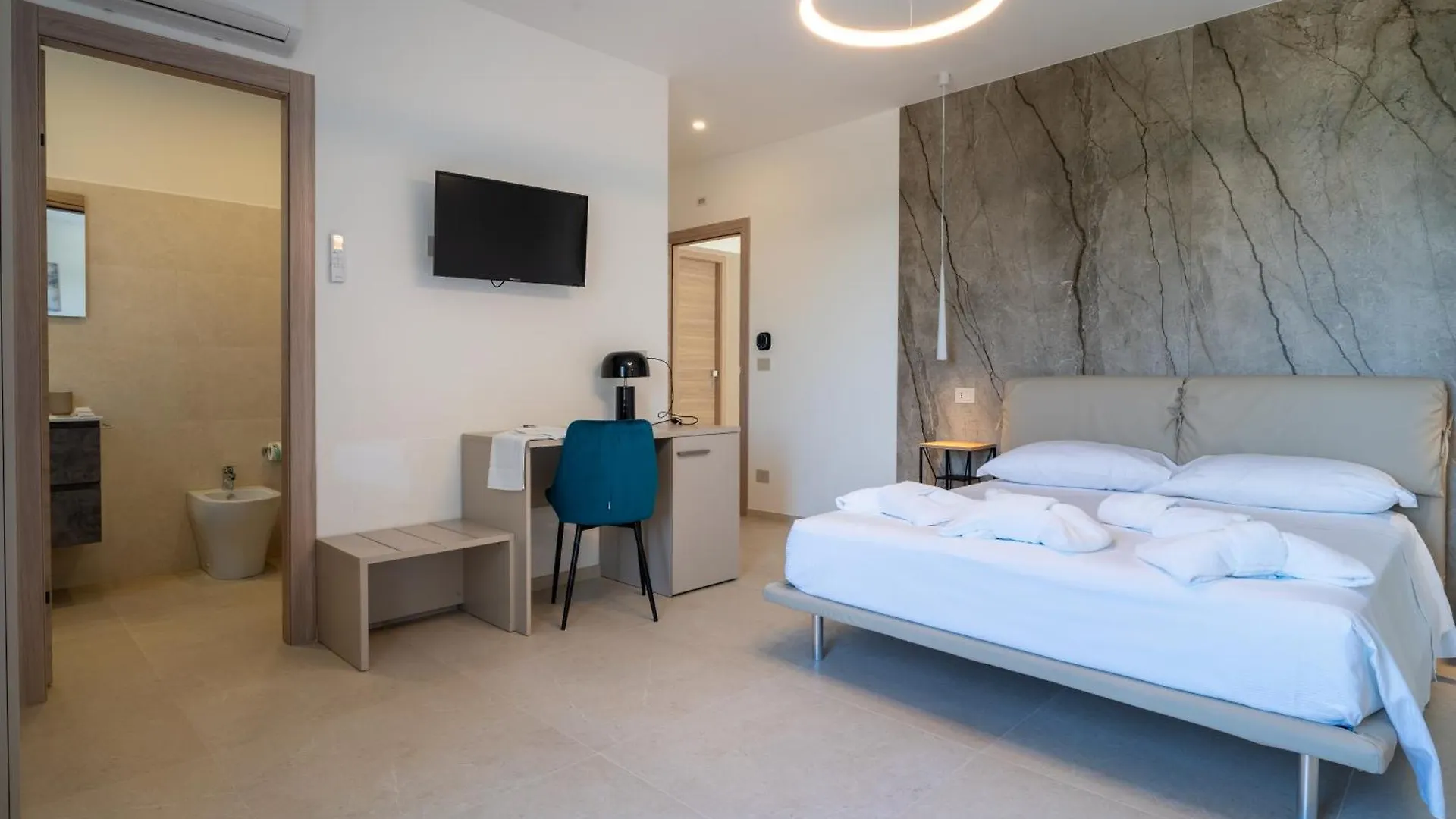 Hotel Il Crepuscolo Marispica Santa Maria Del Focallo